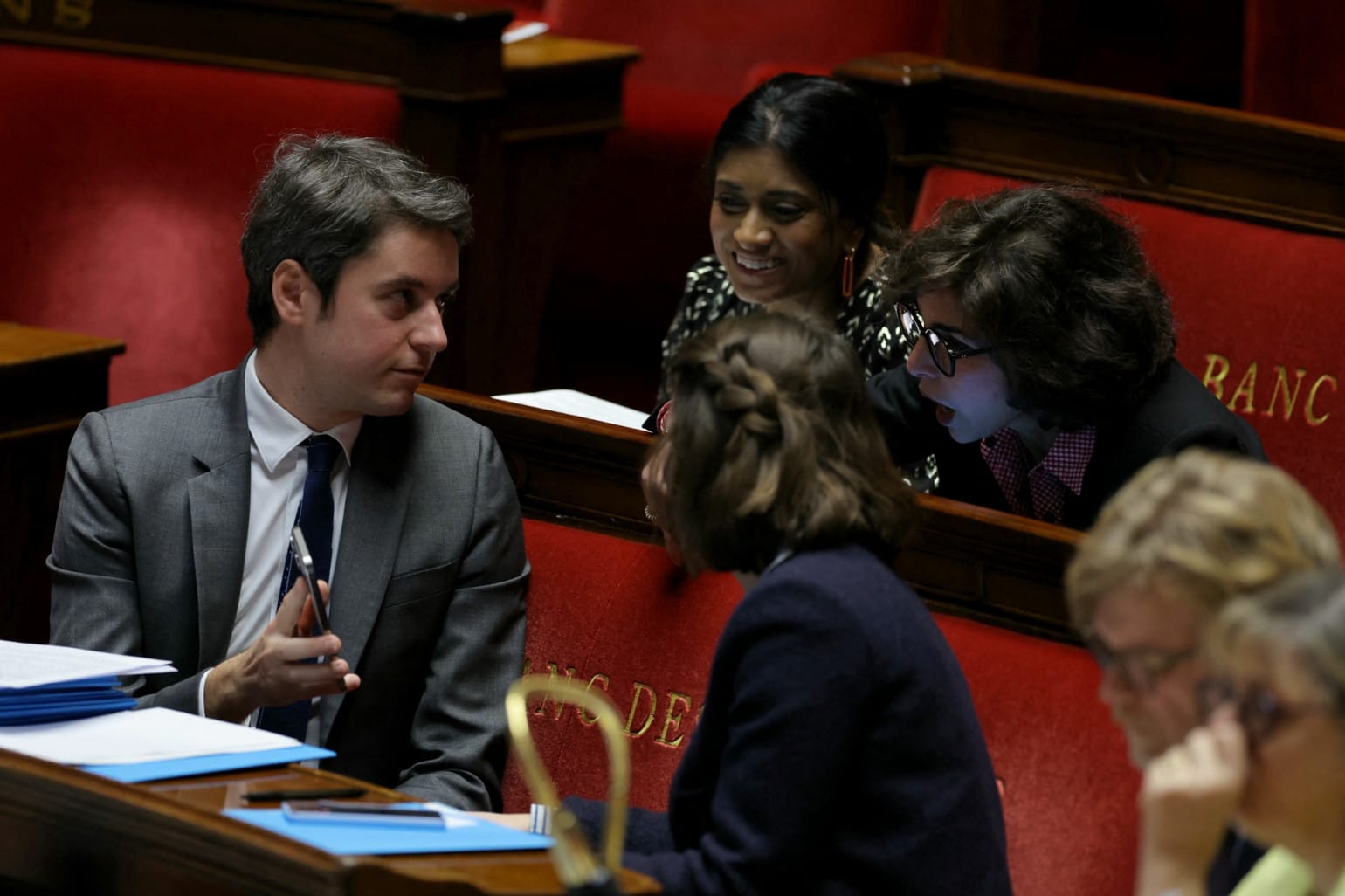 Interdire l'accès des plus jeunes aux réseaux sociaux : la fausse bonne idée